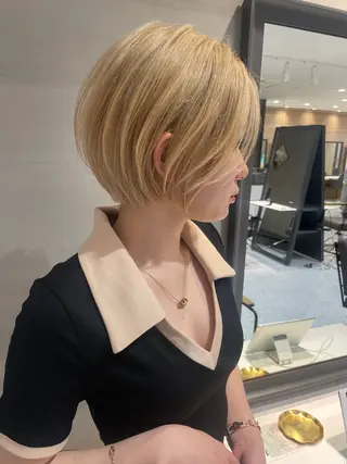 ショート カラー Aster 店長 れおんのヘアスタイル