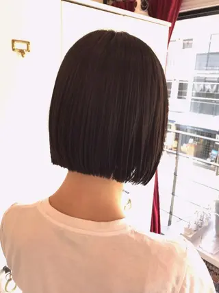 ショート カラー 大人女性ショート専門 tomodaのヘアスタイル