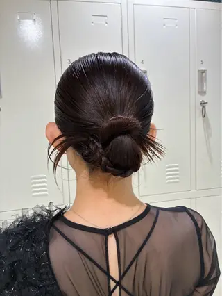 セミロング ヘアアレンジ いなだ さくらのヘアスタイル
