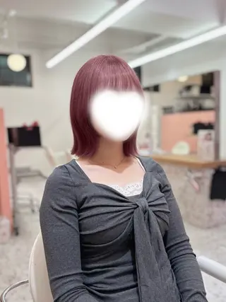 ショート カラー ❤️‍🔥ハイトーン /レイヤー/IORIのヘアスタイル