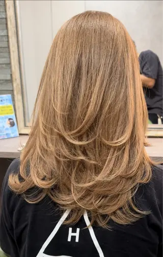 セミロング カラー 透明感カラー/パーマ 奈良心優のヘアスタイル