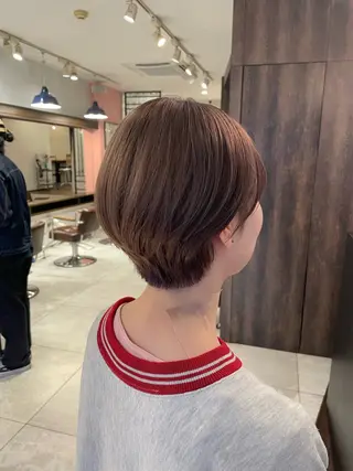 ショート 西野 優夏のヘアスタイル