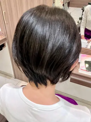 ショート ☂️Ash 新杉田☂️山本のヘアスタイル