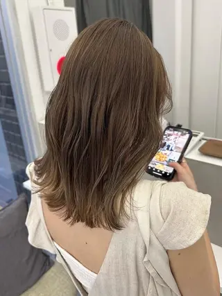 ミディアム Frames 那覇新都心のヘアスタイル