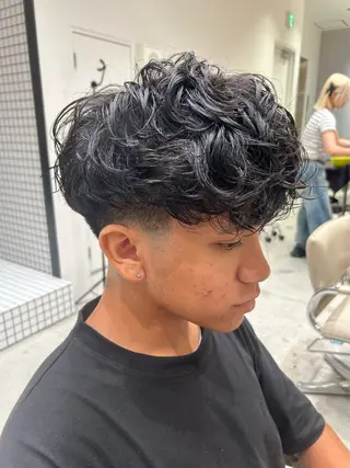 パーマ メンズ 🐲ツイスパ🐲 フェード/龍のヘアスタイル