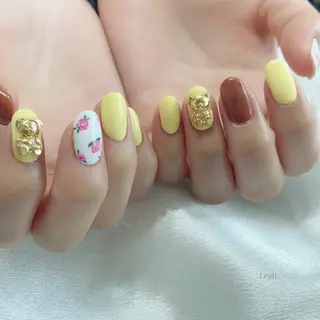 ネイル Legit nail salonのネイルデザイン