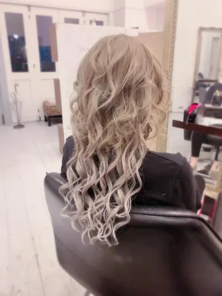 ロング カラー 💎JADE GRACE💎のヘアスタイル