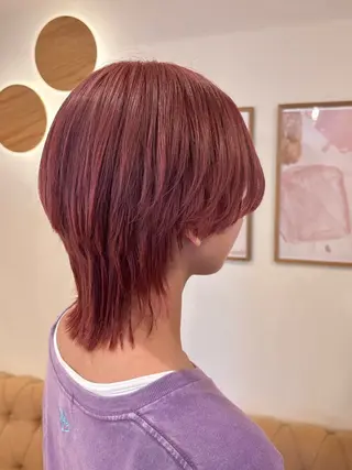 ショート カラー シンバヒナノ/パーマ レイヤー/髪質改善のヘアスタイル