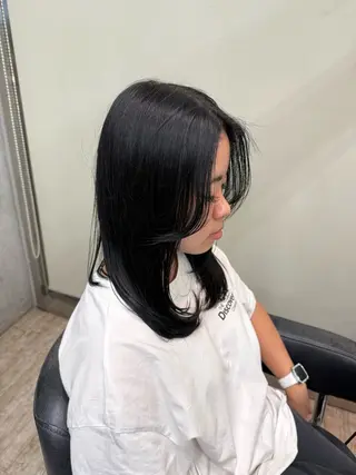 セミロング 濱島 楓佳のヘアスタイル