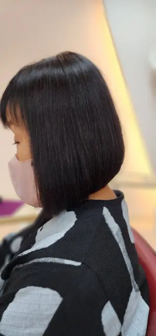 ミディアム カラー hairmake Juinのヘアスタイル