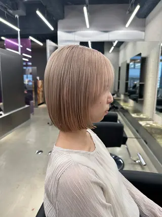 ショート カラー 鈴木/ボブ/ ベージュ/ピンクのヘアスタイル