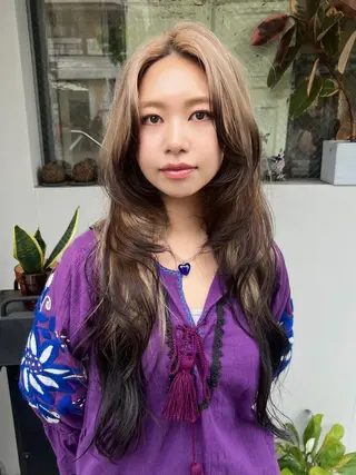 ロング 🩵みずき/レイヤー /韓国ハイトーン🩵のヘアスタイル