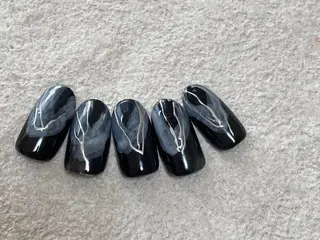 ネイル kiki nail &brow二子玉川のネイルデザイン