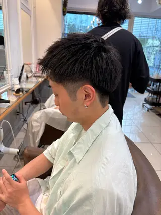 メンズ 韓国ヘアー🇰🇷 MIWAのヘアスタイル