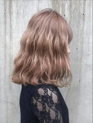 ミディアム カラー ボブ・レイヤーカット 吉敷航一のヘアスタイル