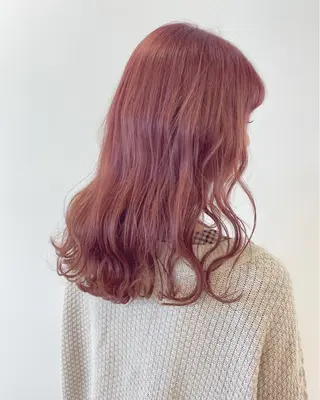 セミロング カラー 暖色/ブリーチカラー 🎀 M i k uのヘアスタイル