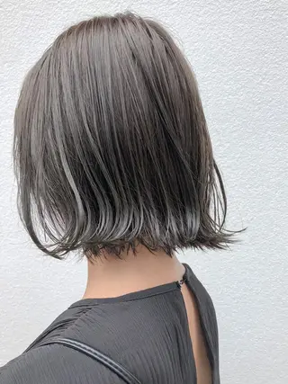 ミディアム シンタニナオト /梅田茶屋町のヘアスタイル