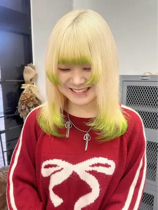 セミロング カラー ブリーチ透明感カラー 🍀mizuki🍀のヘアスタイル