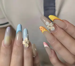 ネイル Pure&Rich Nailのネイルデザイン