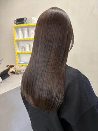 セミロング カラー Saki/レイヤー/ 柔色カラー/顔まわりのヘアスタイル