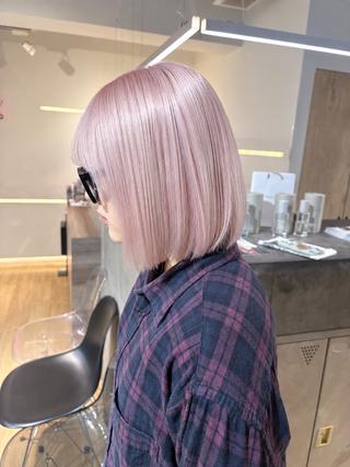 カラー 🩵mei /ハイトーン🩵のヘアスタイル