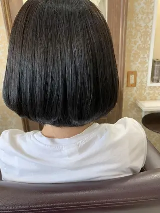 ショート 内間 美菜のヘアスタイル