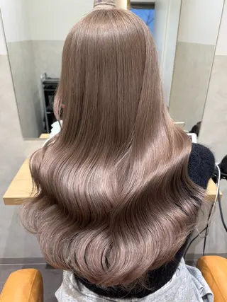 カラー 𝐚𝐢𝐫𝐢 /ブリーチカラー🎀のヘアスタイル