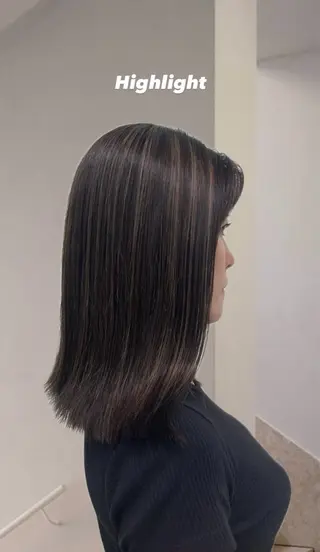ミディアム カラー JUURI- Shionのヘアスタイル