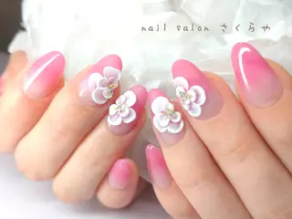 ネイル さくらや❤ パラジェル使用のネイルデザイン