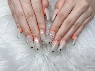 ネイル 心斎橋Mione nail salonのネイルデザイン
