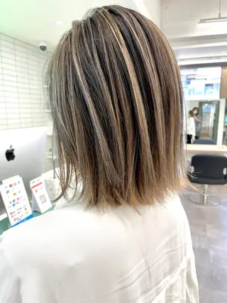 ミディアム カラー 💚透明感カラー💚 ♻️本間♻️のヘアスタイル