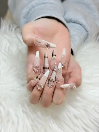 ネイル Anh Nail 歌舞伎町のネイルデザイン