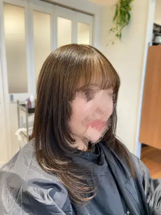 セミロング カラー 🦔古谷 菜々花🌿‬のヘアスタイル