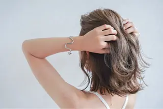 セミロング わだ みすずのヘアスタイル