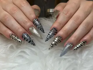 ネイル Lisa Nail Salonのネイルデザイン