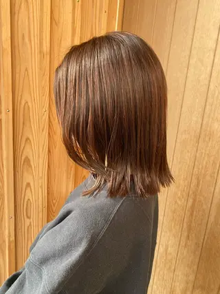 ミディアム カラー wakana / くびれカットのヘアスタイル