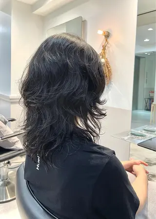 ミディアム オカダ ノゾミのヘアスタイル