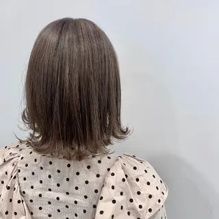 セミロング カラー 🤍💕ブリーチカラ ーAyaka💕🤍のヘアスタイル