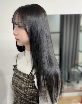ロング カラー ichica🤍 褒められる美髪づくりのヘアスタイル