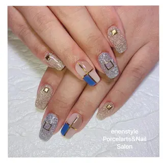 ミディアム ネイル 🐾enen style 🐾のネイルデザイン