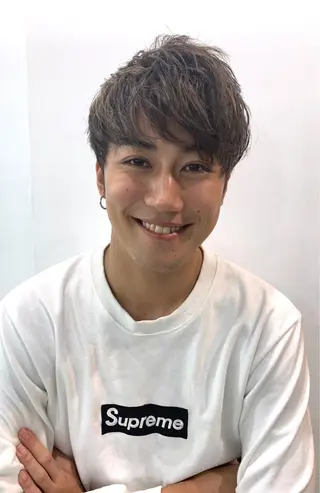 ショート パーマ メンズ メンズ縮毛矯正 細谷碧海のヘアスタイル
