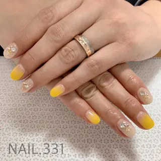 ネイル Nail 331のネイルデザイン