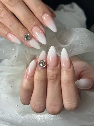 ネイル Luna Gladeのネイルデザイン