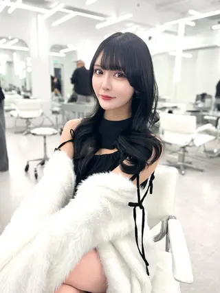 ロング カラー 盛れる顔周り✨韓国 レイヤーkanatoのヘアスタイル
