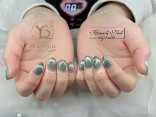 ネイル YURI Nail NARITAのネイルデザイン