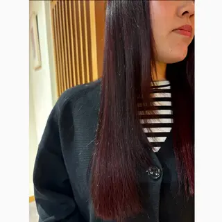 ロング 吉田 芽生のヘアスタイル