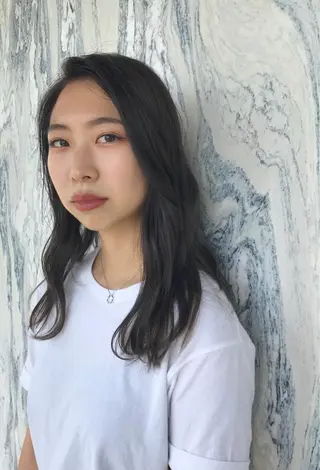 ロング カラー 藤井 さと実のヘアスタイル