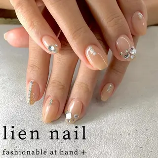 ミディアム Queen nailのネイルデザイン