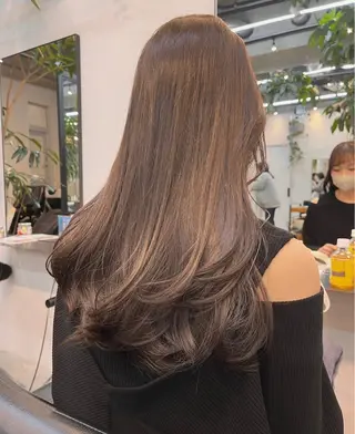 カラー 抜きっぱなしブロンド /ハイトーン/カナタのヘアスタイル