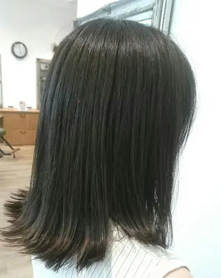 ミディアム カラー 山形 光輪子のヘアスタイル